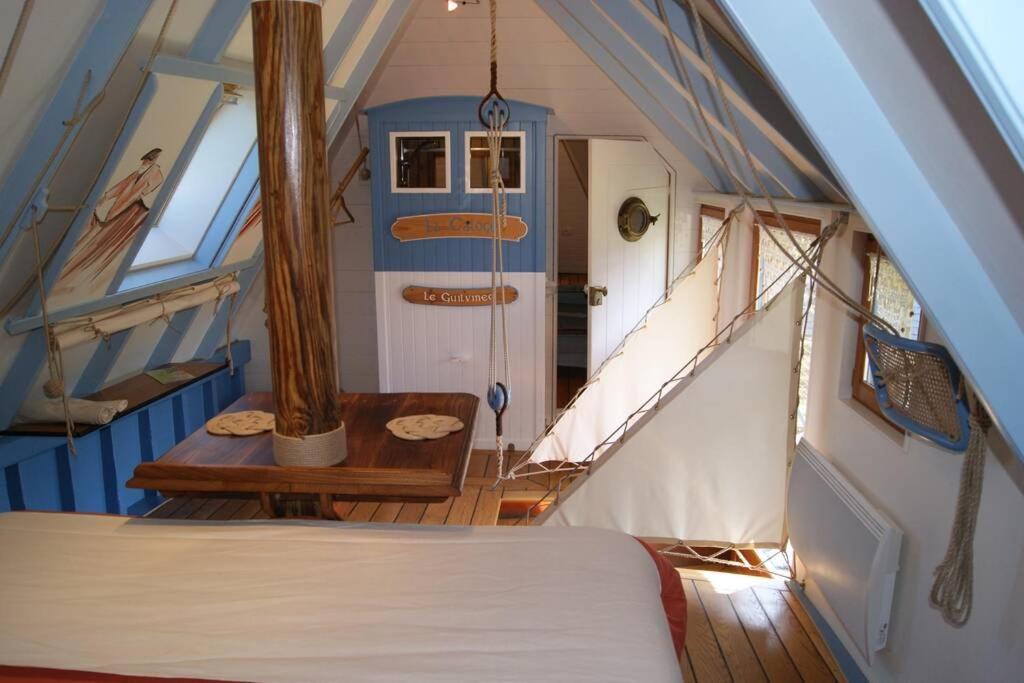 Unique Et Insolite, Chambre Privee - La Caloge De Kastell Dinn Crozon Eksteriør bilde